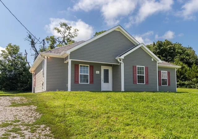 1st image of 821 Verona Ave, Lewisburg, TN 37091 | MLS# 3301940