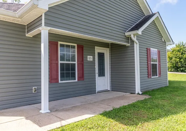 2nd image of 821 Verona Ave, Lewisburg, TN 37091 | MLS# 3301940