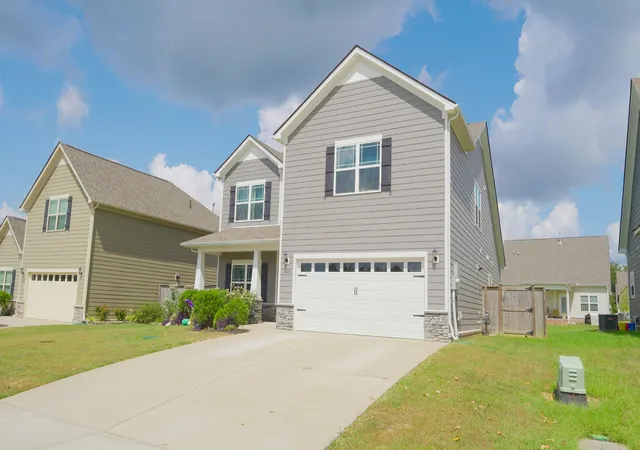 Photo 2 of Single family home for sale at 5015 Bobo Ct, Fairview, TN 37062 | MLS# 3301875 | Listing updated on 2026-09-28