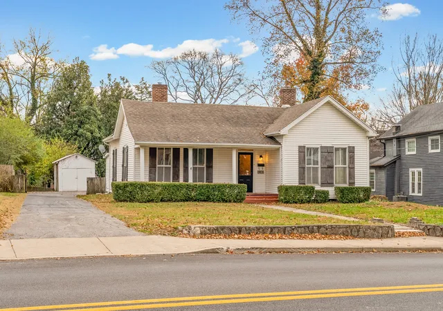 3rd image of 2120 S Main St, Hopkinsville, KY 42240 | MLS# 3301856