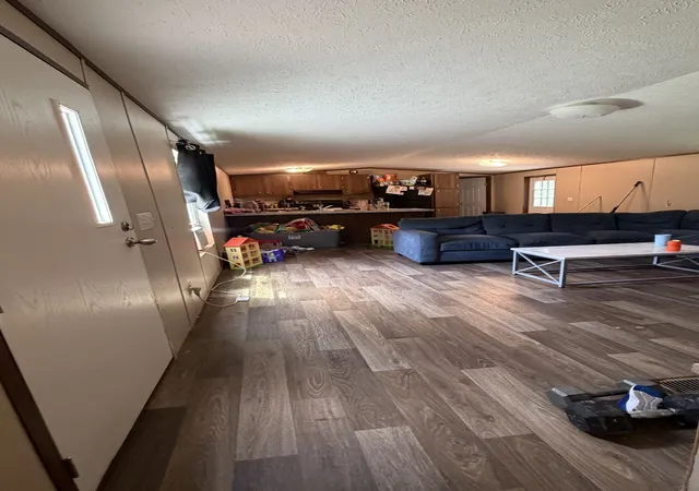 Photo 3 of Manufactured home for sale at 3370 Clifton Rd, Savannah, TN 38372 | MLS# 3301955 | Listing updated on 2026-08-18