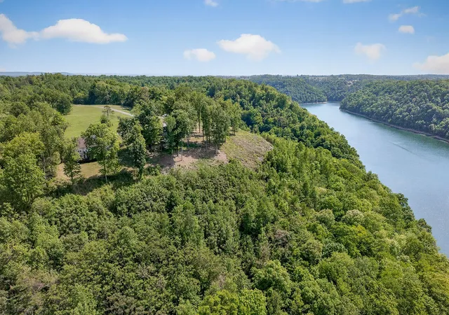 74th image of 1171 Hutchins Bend Rd W, Sparta, TN 38583 | MLS# 3304613
