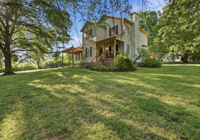 Photo 1 of Single family home for sale at 1038 S Cross Bridges Rd, Mount Pleasant, TN 38474 | MLS# 3304315 | Listing updated on 2026-10-11