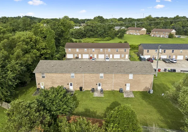 Photo 2 of Multi family home for sale at 604 Cory Dr, Clarksville, TN 37040 | MLS# 3304120 | Listing updated on 2026-08-24