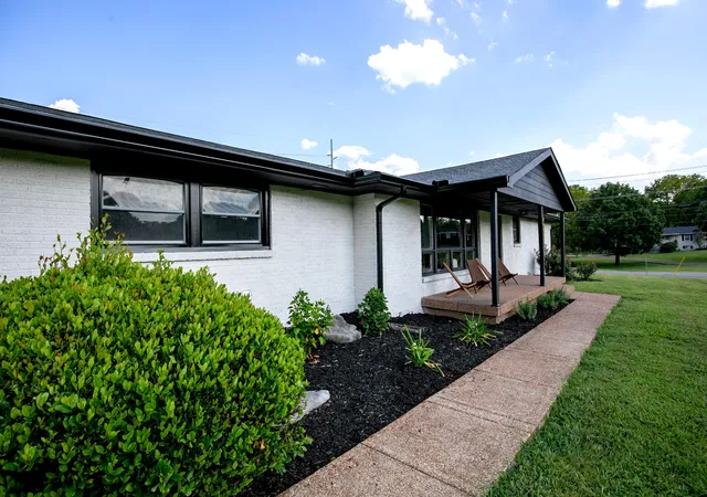 Photo 3 of Single family home for sale at 4400 Gra Mar Dr, Nashville, TN 37216 | MLS# 3530992 | Listing updated on 2026-09-14