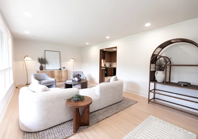 Photo 4 of Single family home for sale at 4400 Gra Mar Dr, Nashville, TN 37216 | MLS# 3530992 | Listing updated on 2026-09-14