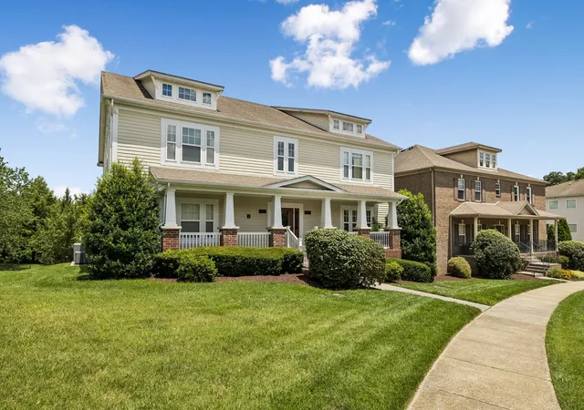 2nd image of 1102 Park Run Dr, Franklin, TN 37067 | MLS# 3301927