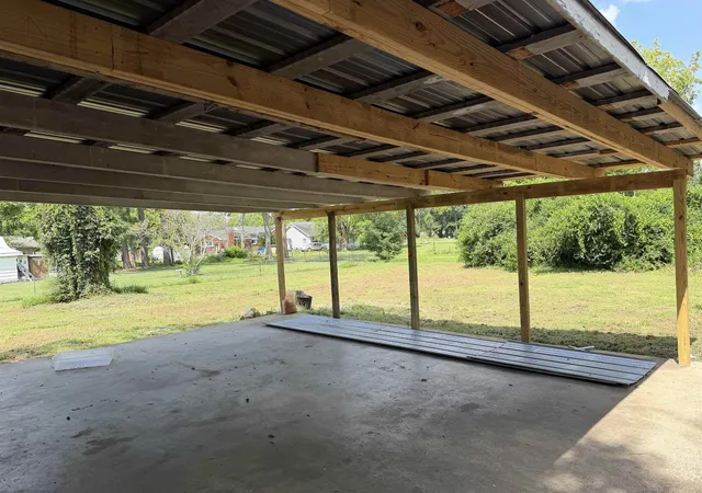 Photo 3 of Single family home for sale at 400 Alabama St, Savannah, TN 38372 | MLS# 3301917 | Listing updated on 2026-07-22
