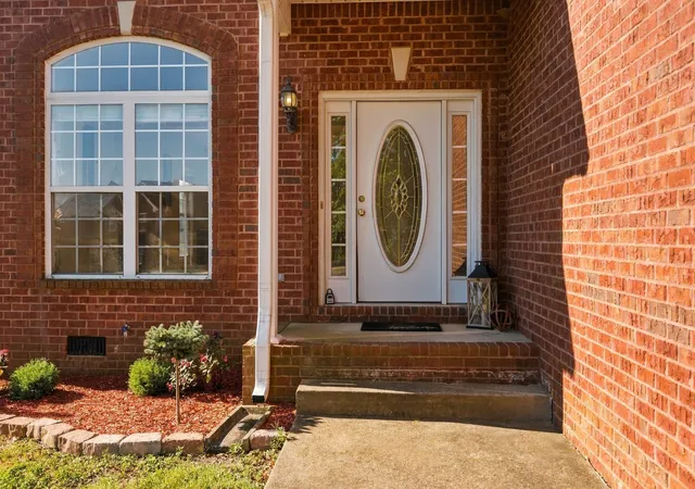 Photo 3 of Single family home for sale at 2014 Elaina Jeanne Dr, Coopertown, TN 37146 | MLS# 3615448 | Listing updated on 2026-10-09