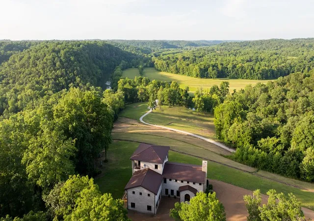 1st image of 66 Shawnokee Trl, Charlotte, TN 37036 | MLS# 3304761