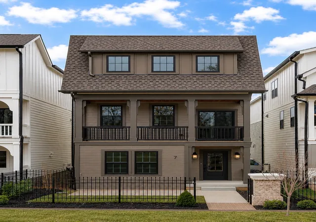 2nd image of 504 Edwin St #32, Nashville, TN 37207 | MLS# 3301933