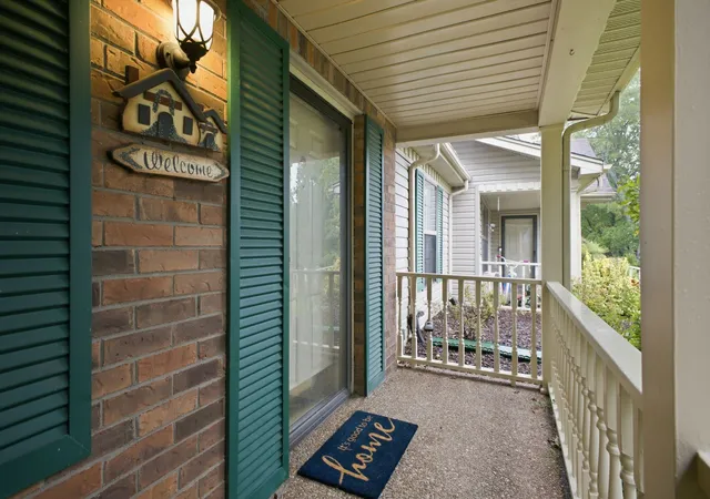 Photo 3 of Condo for sale at 525 Upsall Dr, Antioch, TN 37013 | MLS# 3302408 | Listing updated on 2026-09-05