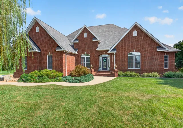 Photo 1 of Single family home for sale at 413 Settlers Trce, Tullahoma, TN 37388 | MLS# 3529156 | Listing updated on 2026-09-04