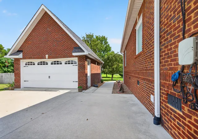 Photo 4 of Single family home for sale at 413 Settlers Trce, Tullahoma, TN 37388 | MLS# 3529156 | Listing updated on 2026-09-04