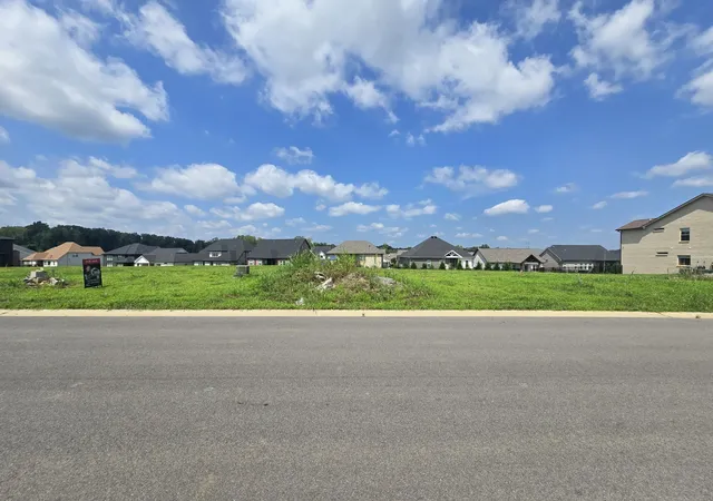 2nd image of 430 Blue Ridge Ct, Clarksville, TN 37043 | MLS# 3301991