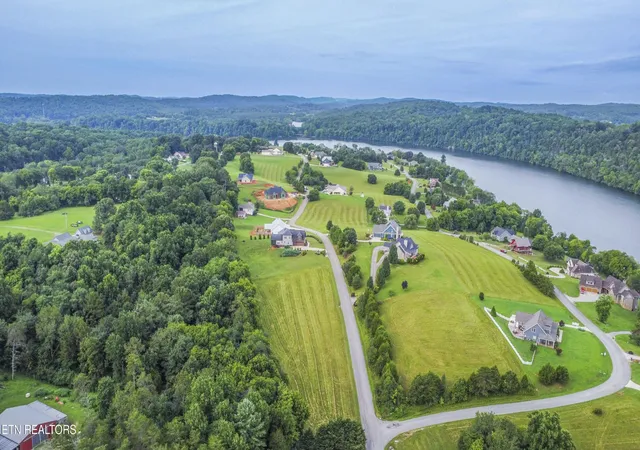 Photo 3 of Land for sale at 315 Marble Blf Dr, Kingston, TN 37763 | MLS# 3301999 | Listing updated on 2026-07-22
