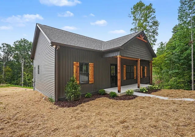 2nd image of 888 Pack Rd, White Bluff, TN 37187 | MLS# 3303391