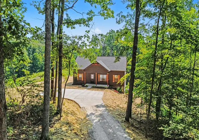 3rd image of 888 Pack Rd, White Bluff, TN 37187 | MLS# 3303391