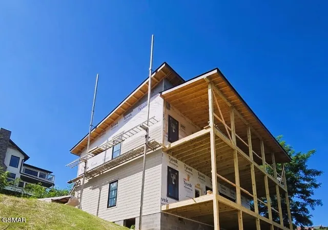 3rd image of 1123 Longview Court, Gatlinburg, TN 37738 | MLS# 3302008