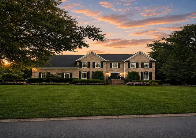 Photo 1 of Single family home for sale at 9023 Fallswood Ln, Brentwood, TN 37027 | MLS# 3304290 | Listing updated on 2026-09-06