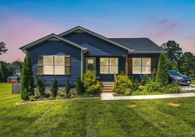 1st image of 142 Pine Ave, Morrison, TN 37357 | MLS# 3302401