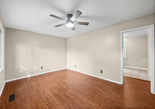 4th image of 1406 Arden Pl, Hopkinsville, KY 42240 | MLS# 3305246