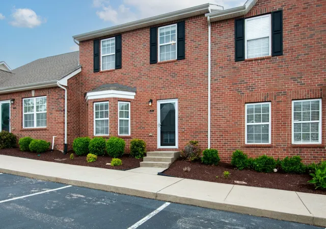 Photo 1 of Townhouse for sale at 1101 Downs Blvd #312, Franklin, TN 37064 | MLS# 3302231 | Listing updated on 2026-08-21