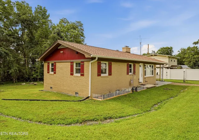 3rd image of 103 Independence Lane, Oak Ridge, TN 37830 | MLS# 3302255