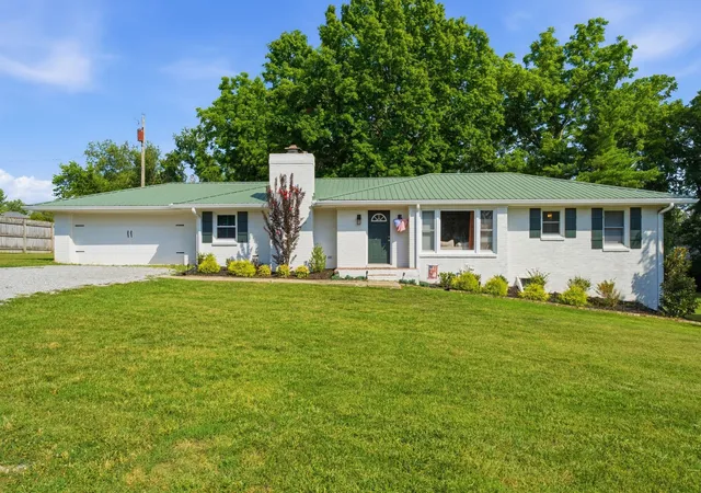 1st image of 1514 5th Ave W, Springfield, TN 37172 | MLS# 3302264