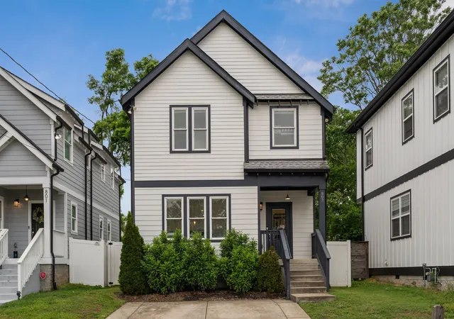 Photo 2 of Single family home for sale at 803 21st Avenue N, Nashville, TN 37208 | MLS# 3306635 | Listing updated on 2026-09-03