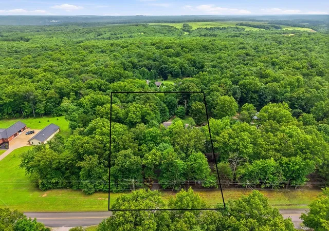 28th image of 3291 Cumberland Lakes Dr, Monterey, TN 38574 | MLS# 3302327