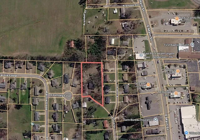 4th image of 425B Second St, Henderson, TN 38340 | MLS# 3302409