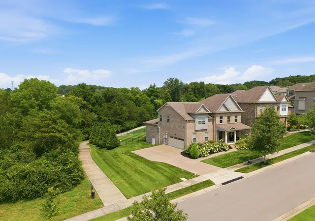 3rd image of 2205 Kirkwall Dr, Nolensville, TN 37135 | MLS# 3305403