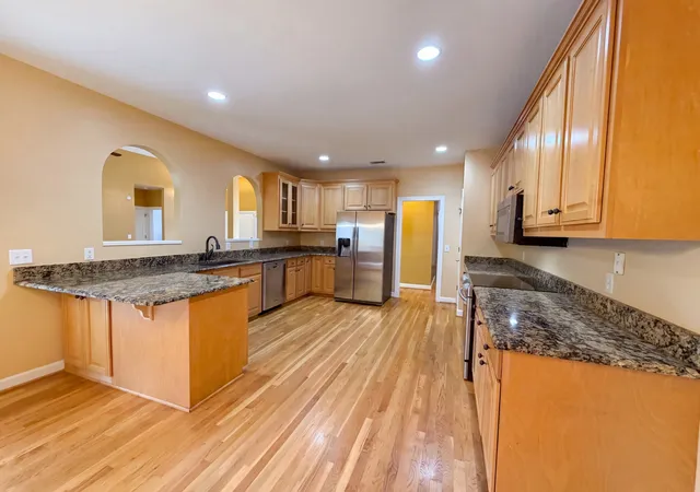 Photo 2 of Single family home for sale at 6724 Cold Strm Dr, Nashville, TN 37221 | MLS# 3302405 | Listing updated on 2026-09-17