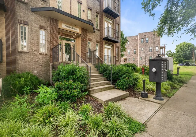 Photo 3 of Multi family home for sale at 3203 Long Blvd, Nashville, TN 37203 | MLS# 3302436 | Listing updated on 2026-09-17