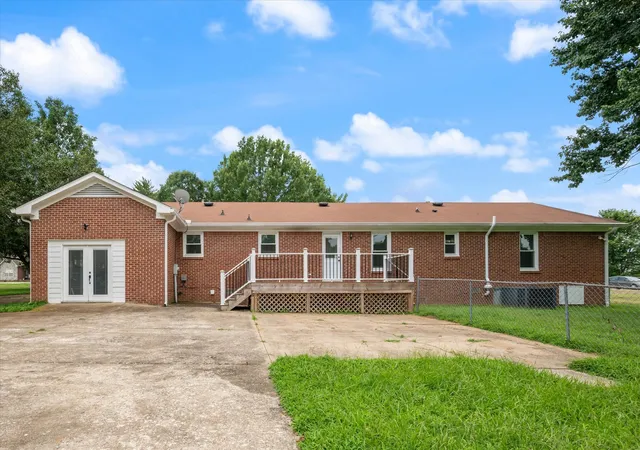 4th image of 704 Redwood Cir, Columbia, TN 38401 | MLS# 3304313