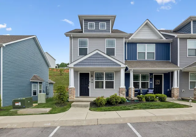 2nd image of 204 Woodland Valley Lane, Clarksville, TN 37040 | MLS# 3309244