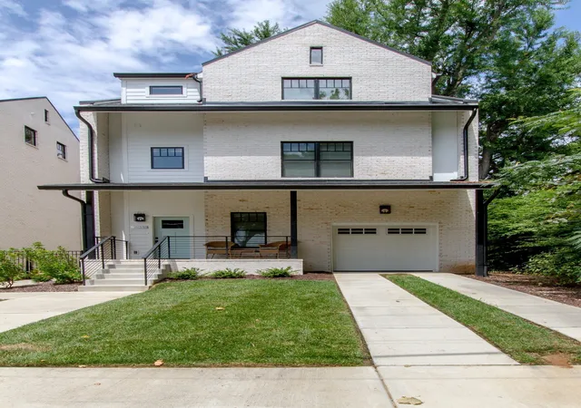 Photo 2 of Single family home for sale at 1813 Beech Ave #1, Nashville, TN 37203 | MLS# 3305193 | Listing updated on 2026-07-24