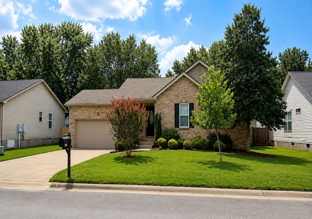 Photo 1 of Sale Pending at 1952 Waterford Dr, Old Hickory, TN 37138 | MLS# 3302513 | Listing updated on 2026-08-01