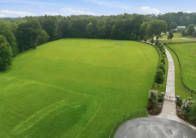 Photo 1 of Land for sale at 1 Casparis Rd, Franklin, TN 37064 | MLS# 3306058 | Listing updated on 2026-07-26