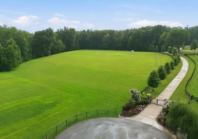 Photo 4 of Land for sale at 1 Casparis Rd, Franklin, TN 37064 | MLS# 3306058 | Listing updated on 2026-07-26