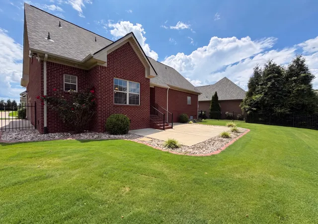 Photo 28 of Single family home for sale at 3418 Shady Forest Dr, Murfreesboro, TN 37128 | MLS# 3302495 | Listing updated on 2026-09-02