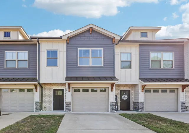 1st image of 120 Hartsville Ct, Lebanon, TN 37087 | MLS# 3304139