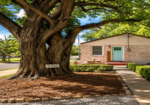2nd image of 2332 Batavia St, Nashville, TN 37208 | MLS# 3303925