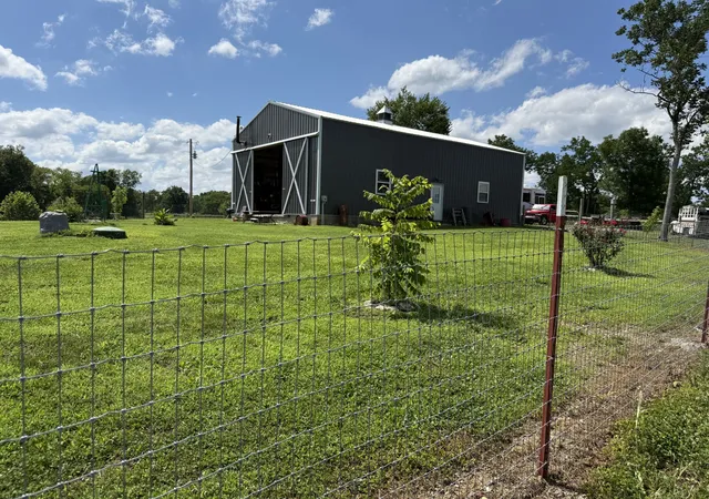 2nd image of 750 Railroad Rd, Wartrace, TN 37183 | MLS# 3306519