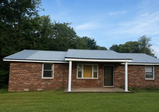 1st image of 2365 Bearwallow Rd, Ashland City, TN 37015 | MLS# 3304289