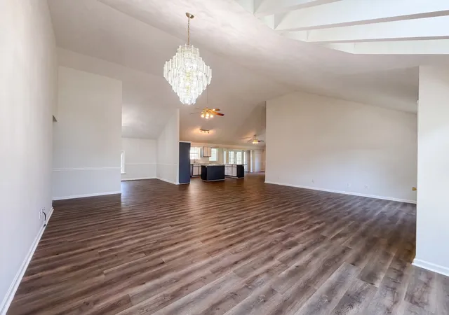 4th image of 807 W Thompson Ln, Murfreesboro, TN 37129 | MLS# 3302564