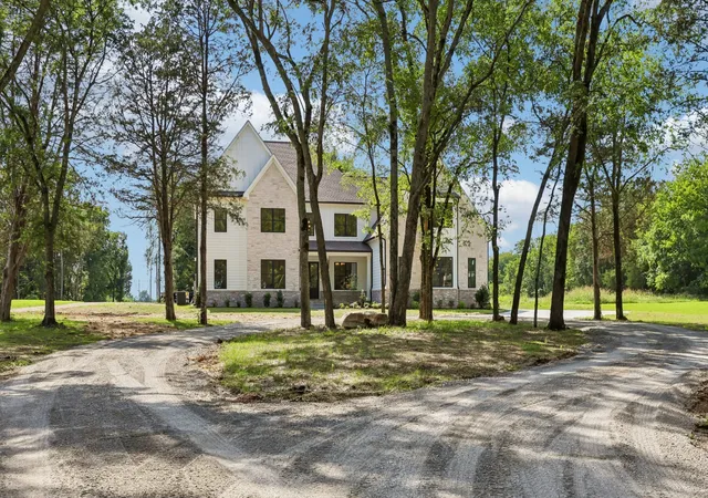 2nd image of 3390 Mealer Rd, Chapel Hill, TN 37034 | MLS# 3304448