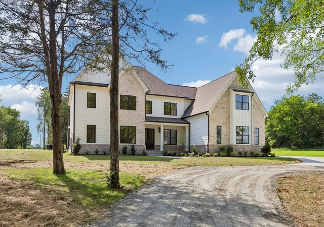 3rd image of 3390 Mealer Rd, Chapel Hill, TN 37034 | MLS# 3304448