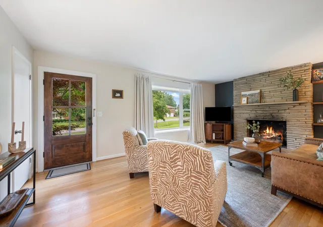 Photo 2 of Single family home for sale at 3109 Hunters Hl Rd, Nashville, TN 37214 | MLS# 3304235 | Listing updated on 2026-08-02